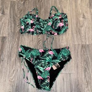 Fashion to figure two piece bikini in size 0 plus green multi color NwT